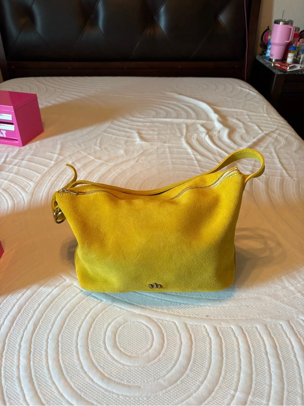Plg hello yellow large slouchy bag new but has been test packed only. Nsnp home. - Picture 1 of 3